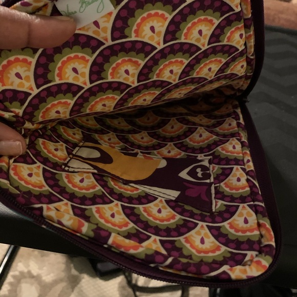 Vera Bradley Tablet Cover - Picture 4 of 6